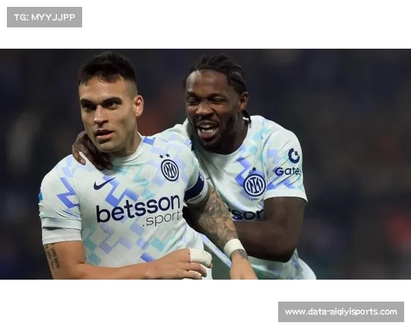 国际米兰客场5-0横扫萨索洛,迪马尔科助攻帽子戏法领跑积分榜 国际米兰客场5-0横扫萨索洛,迪马尔科助攻帽子戏法领跑积分榜